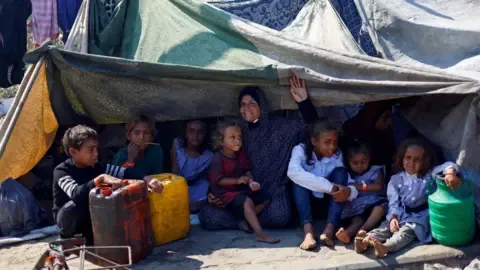 Cataclysmic Situation in northern Gaza while Military Forces Advance