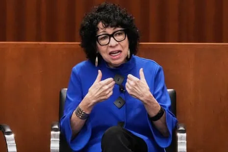 Supreme Court Justice Raises Concerns Over Whether Americans Grasp the Difference Between Leaders and Kings